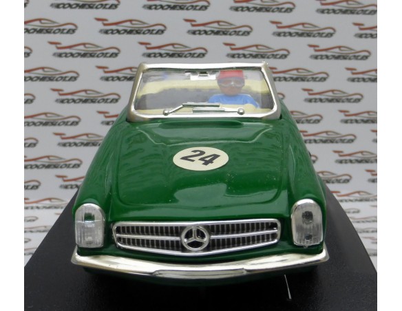 MERCEDES BENZ 250 SL VERDE Nº24 REPLICA REPROTEC