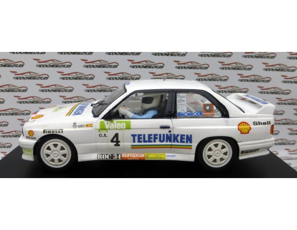 BMW M3 E30 DECORACION PROPIA FLY