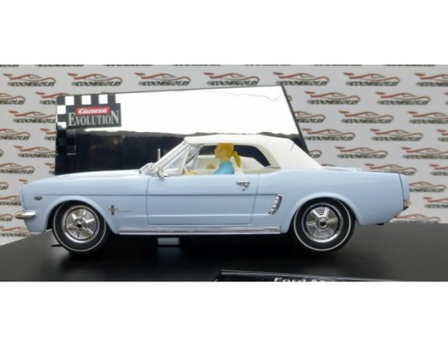 FORD MUSTANG CONVERTIBLE JAMES BOND 007 THUNDERBALL REF.25738 CARRERA