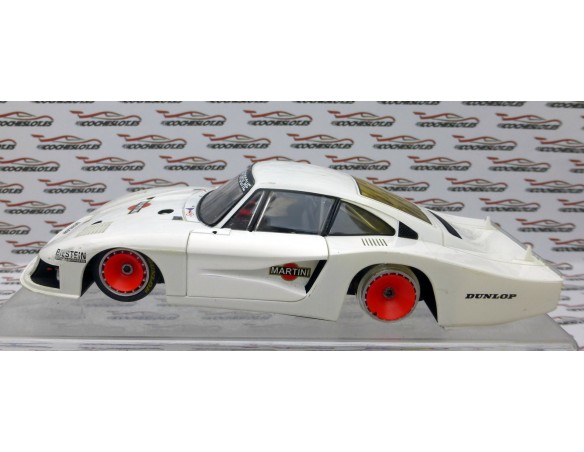 PORSCHE MARTINI SIDEWAYS
