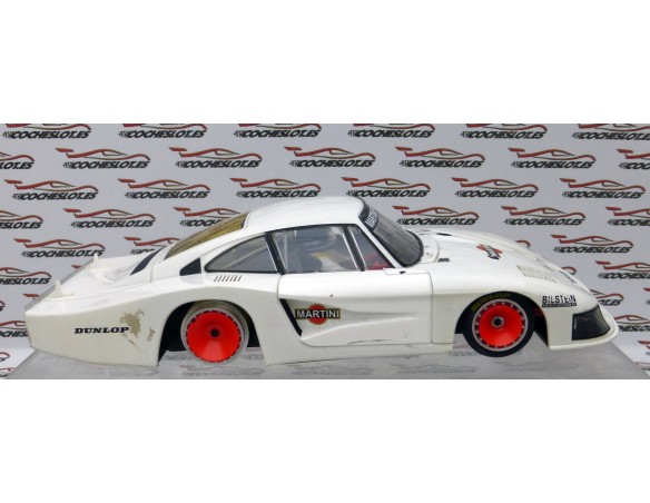 PORSCHE MARTINI SIDEWAYS