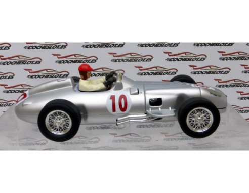 Mercedes Benz W196 1955 Juan Manuel Fangio Nº10  Ref. 0910 CARTRIX  G P Legends