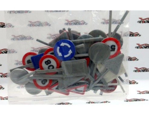 LOTE SEÑALES DE TRAFICO