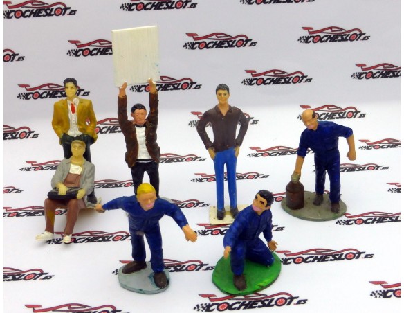 LOTE FIGURAS PERSONAS 1/32