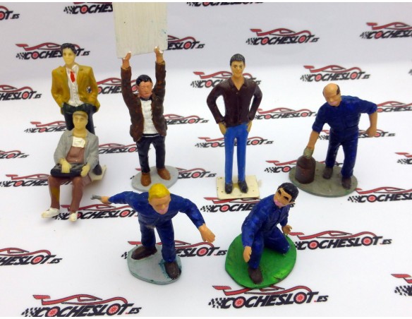 LOTE FIGURAS PERSONAS 1/32