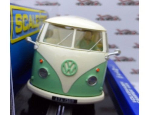 VOLKSWAGEN CAMPER VAN GREEN/BEIGE REF.C3760 SUPERSLOT