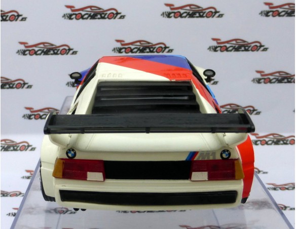 BMW M1 PIRONI PLANETA