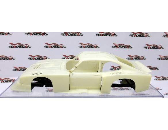 CARROCERIA CAPRI BLANCA Y CHASIS SIDEWAYS