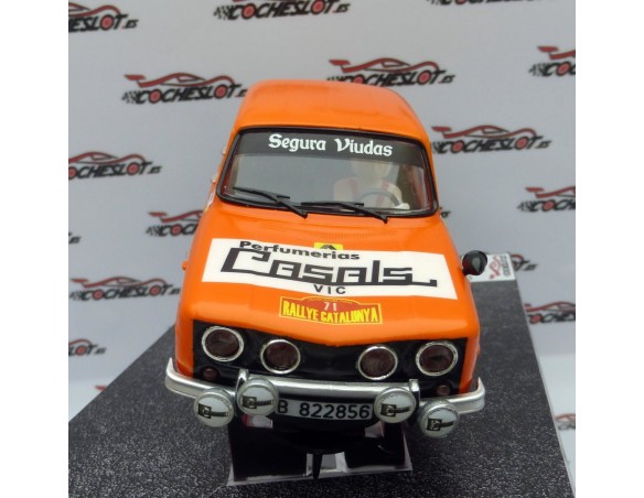 RENAULT 8 TS P.RALLY CATALUÑA 1981 DECORACION ARTESANAL REF.7 COCHESLOT