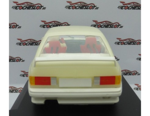 BMW M3 E30 RALLY TRANSLUCIDO MARFIL FLY