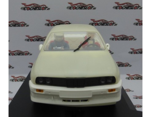 BMW M3 E30 RALLY TRANSLUCIDO MARFIL FLY
