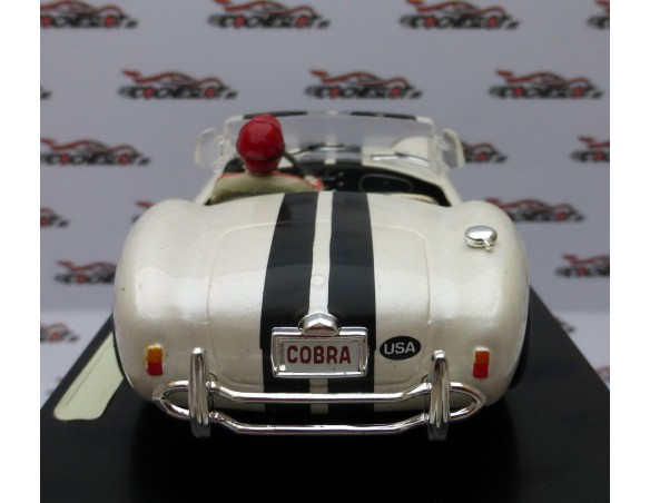 SHELBY COBRA 427 BLANCO MARFIL REF.MC9912 MRRC