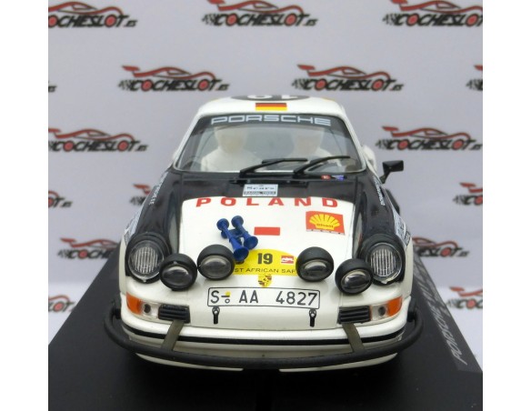 PORSCHE 911 RALLY SAFARI POR ÁFRICA ORIENTAL 1971 REF.A2053 FLY