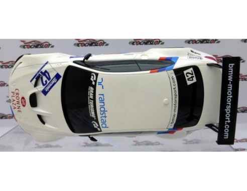 BMW M3 GT2 CRONWNE PLAZA DIGITAL WOS