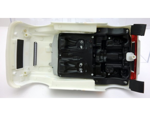 CARROCERIA MG METRO CLARION SCALEAUTO