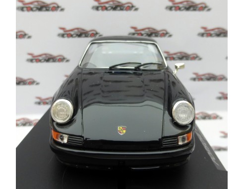 PORSCHE 911 CARRERA RS ICONIC STREET VERSION BLACK/GOLD REF.E2104 FLY