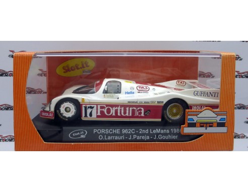 PORSCHE 962C LE MANS 1986 REF.CA03F SLOT.IT
