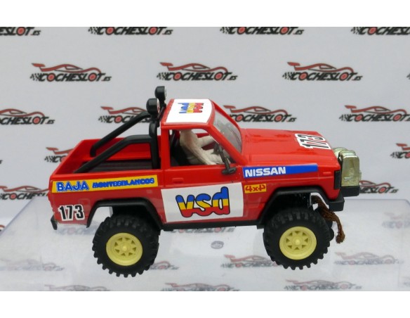 NISSAN PATROL 173 ROJO CLARO STS 1986 REF.2203 STS EXIN