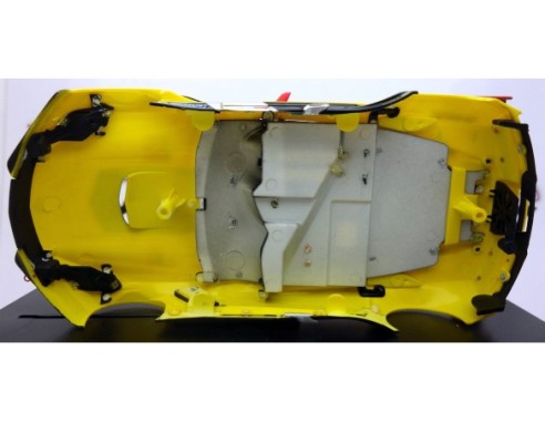 CARROCERIA CORVETTE C7R Nº 4 SCALEAUTO