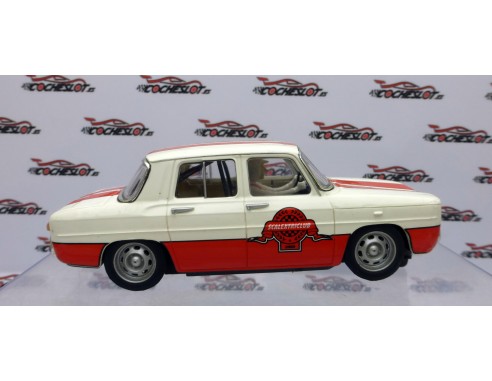 RENAULT 8 CLUB SCALEXTRIC 2009 REF.6372 TECNITOYS