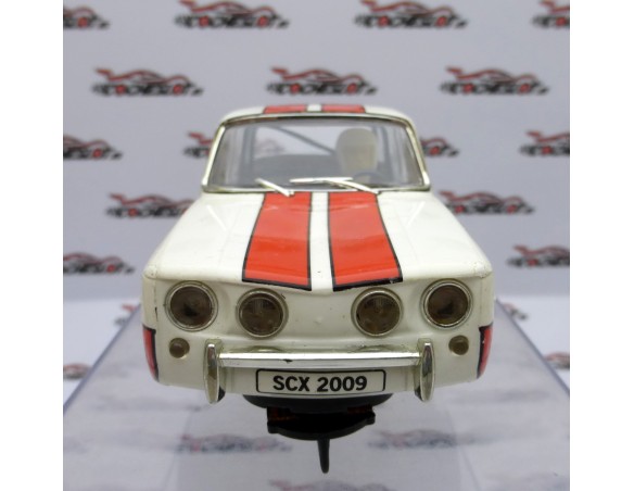 RENAULT 8 CLUB SCALEXTRIC 2009 REF.6372 TECNITOYS