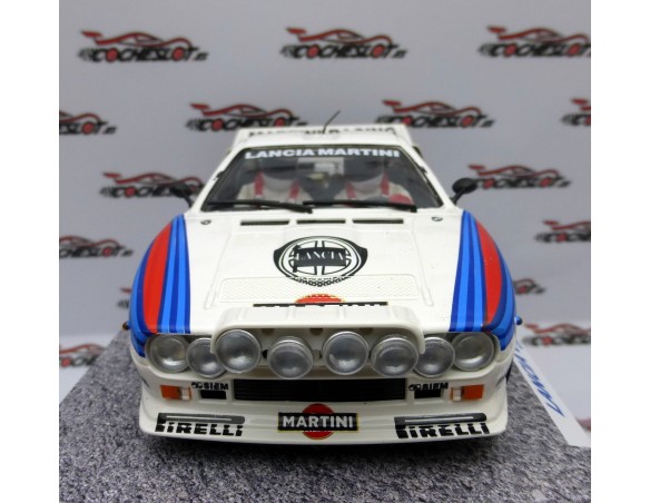 LANCIA 037 MARTINI TEST DAY CARLOS SAINZ SUCIO REF.E2105AR FLY