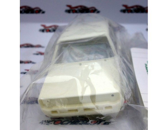 VW GOLF WHITE KIT BODY REF.20223 AVANT SLOT