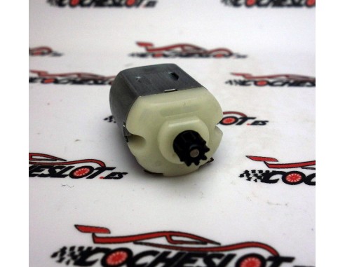 MOTOR  Y PIÑON  CAJA CORTA FLY