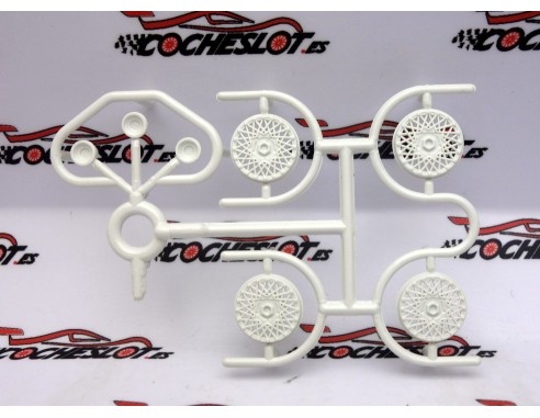 4 TAPACUBOS BLANCO BMW M3 + 3 TAPONES GASOLINA FLY