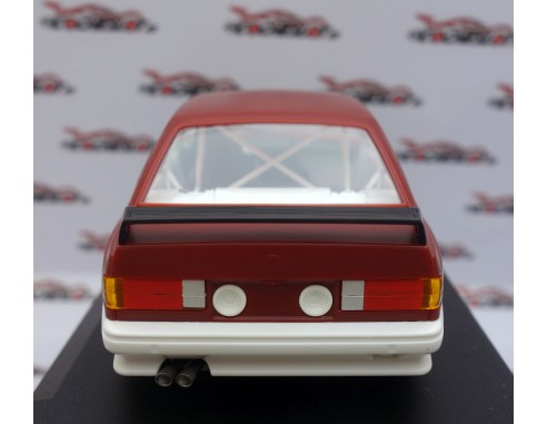 BMW M3 E30 GRANATE ALERON , LLANTAS Y CHASIS NEGRO FLY