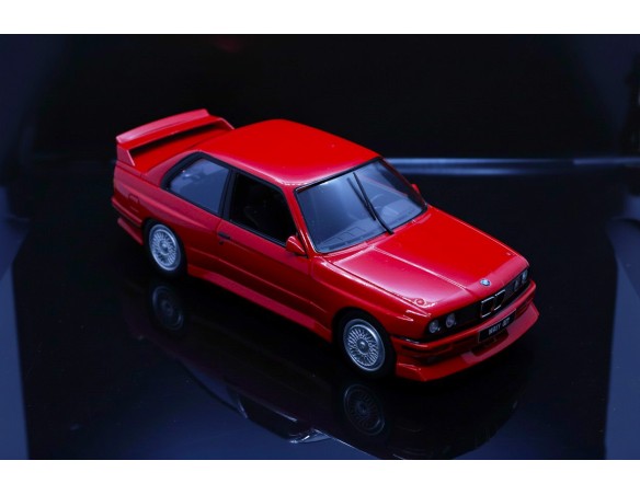 BMW M3 E30 EVO 2 RED  STREET SERIES   ED.LTD. 125 u.REF.E2120  FLY