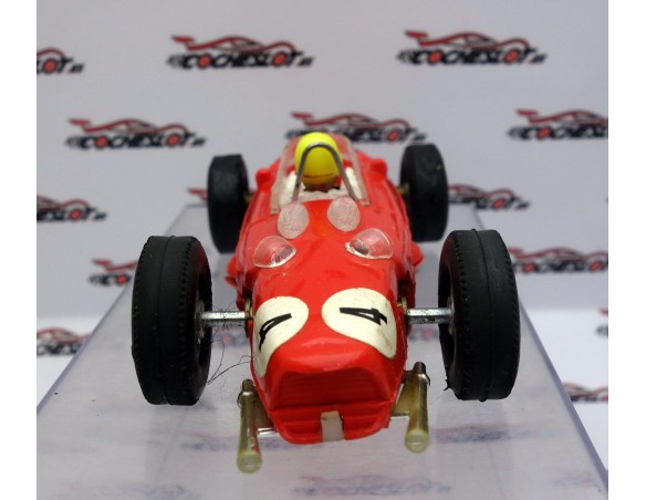 FERRARI  156 ROJO TRIANG