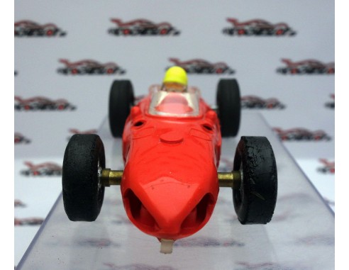 FERRARI  156 ROJO TRIANG