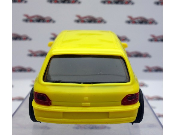 RENAULT CLIO AMARILLO 1994 NINCO