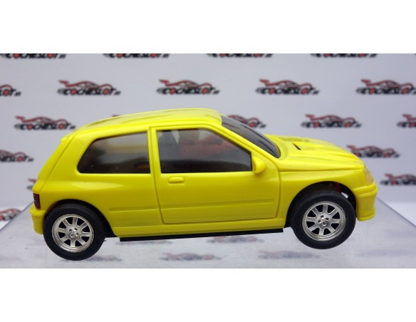 RENAULT CLIO AMARILLO 1994 NINCO