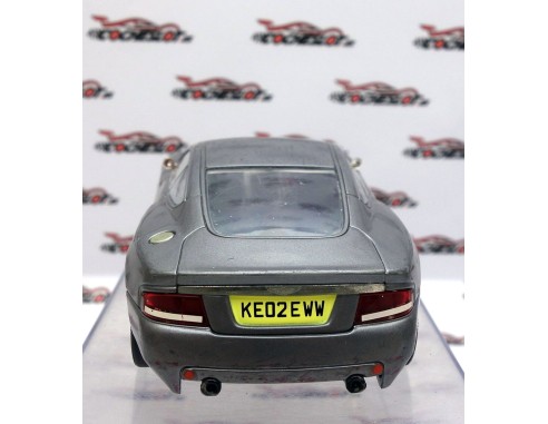 ASTON MARTIN EVOLUTION CARRERA GRIS