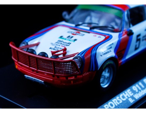 PORSCHE 911 RALLY SAFARI 1978 B.WALDEGARD / H.THORZELIUS MARTINI Nº5  SUCIO REF.A2100AR FLY