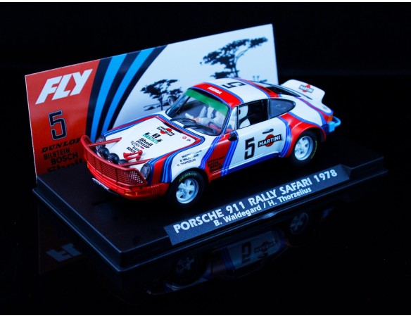 PORSCHE 911 RALLY SAFARI 1978 B.WALDEGARD / H.THORZELIUS MARTINI Nº5  SUCIO REF.A2100AR FLY