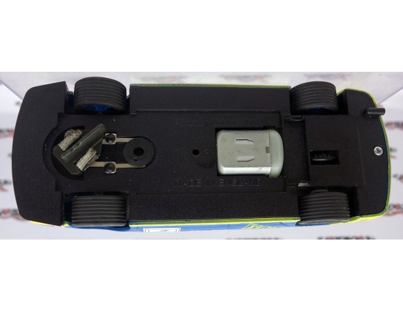 RENAULT LAGUNA  ELF AMARILLO Y AZUL SUPERSLOT