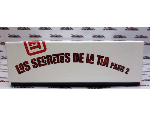 SEAT 600 EL COCHE ELECTRICO ,MORTADELO Y FILEMON ,LOS SECRETOS DE LA TIA PARTE 2 REF.RF002 FLY