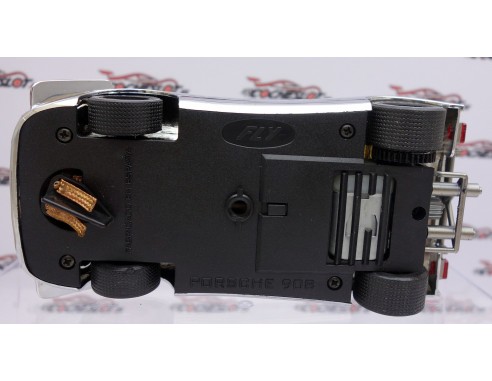 PORSCHE 908  PLATEADO FLY