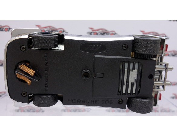 PORSCHE 908  PLATEADO FLY