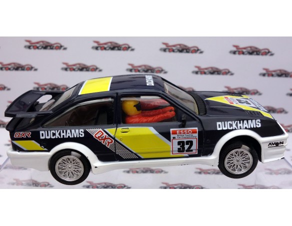 FORD SIERRA  DUCKHAMS NEGRO Y AMARILLO SUPERSLOT