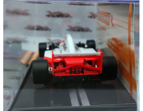 MCLAREN MP4/10 MARLBORO Nº7 REF .SC6342 SCALEAUTO