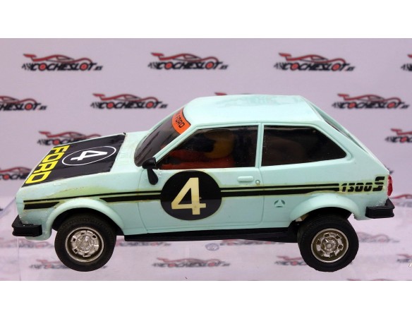 FORD FIESTA VERDE REF. 4057/4061 EXIN