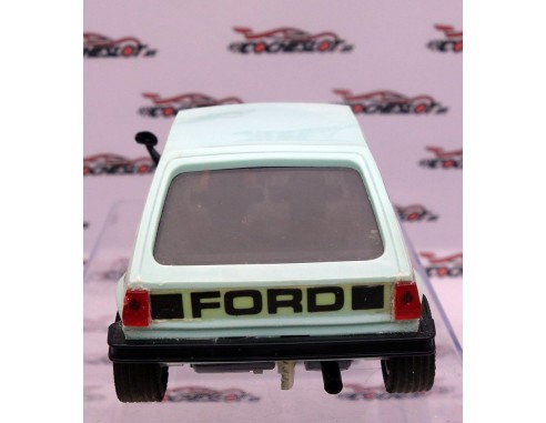 FORD FIESTA VERDE REF. 4057/4061 EXIN