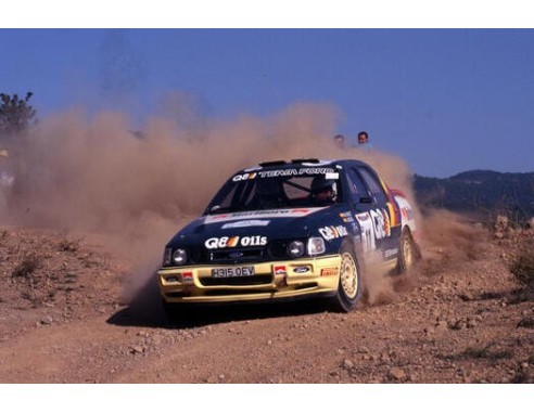 PRE RESERVA FORD SIERRA Q8 / MARLBORO RALLY CATALUNYA 1991 ETAPA TIERRA REF.E2124AR  FLY