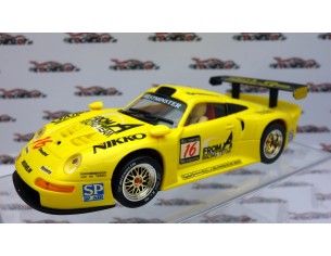 PORSCHE GTI AMARILLO FLY