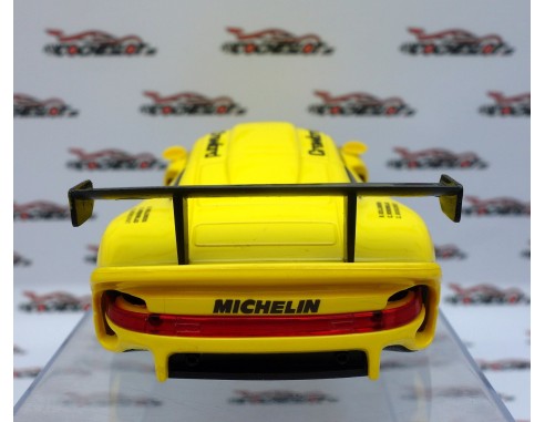 PORSCHE GTI AMARILLO FLY