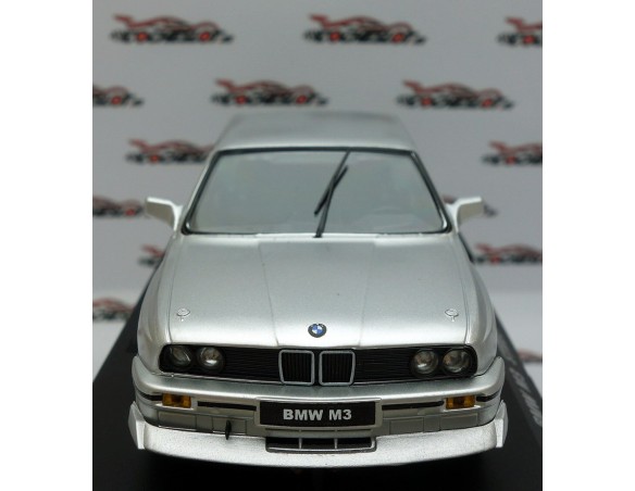 BMW M3 STREET Nº2  VERSION PLATA REF.E2130 FLY